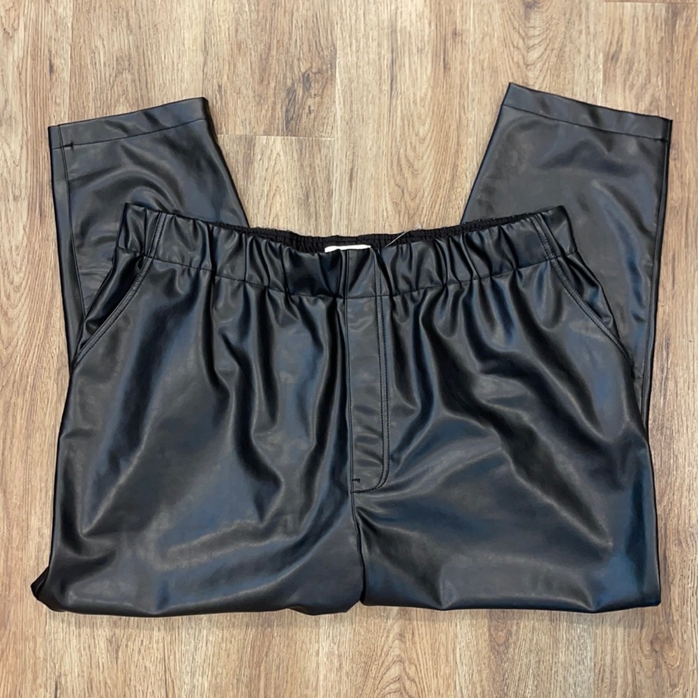 NEW Abercrombie & Fitch Black Faux Leather Pants